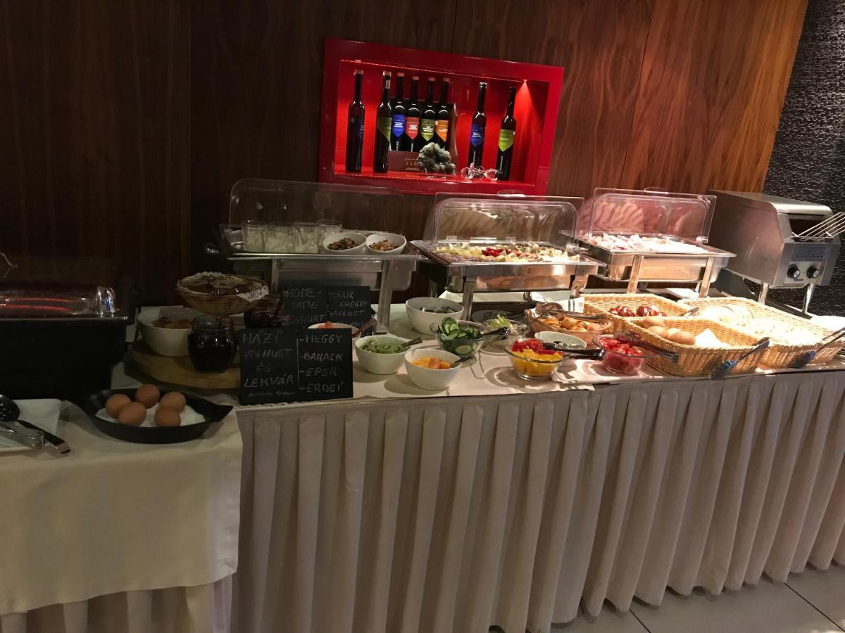 Szonyi Garden Hotel Pest Budapešť Exteriér fotografie